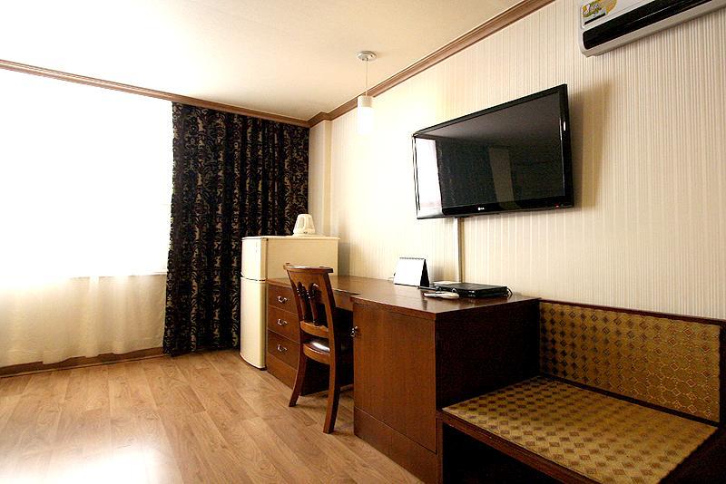 Changwon Olympic Hotel Esterno foto